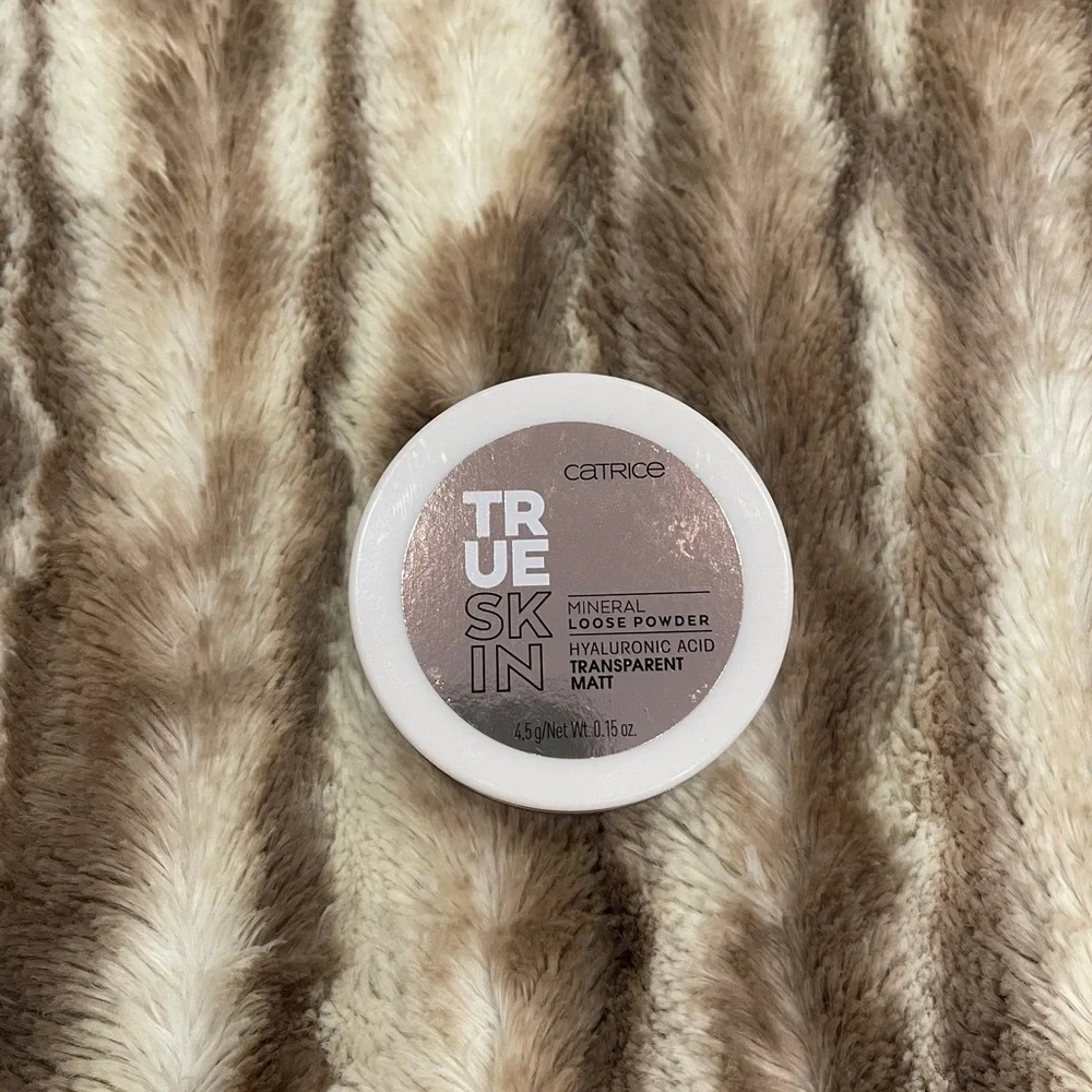 Catrice shade 010